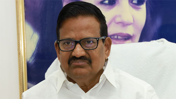 சமூகநீதி என்பது மனிதகுலத்திற்கே பொதுவானதேயொழிய  எந்தவொரு தரப்பிற்கும் அது உரியதல்ல. எனவே, 10 சதவிகித இடஒதுக்கீடு சரியான நடவடிக்கை என கருதி, தமிழக காங்கிரஸ் அதனை இதயப்பூர்வமாக வரவேற்கிறது. – தலைவர் திரு  கே எஸ் அழகிரி