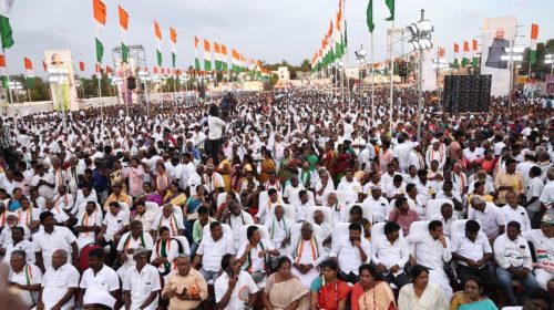 வாக்கு திருடனே பதவி விலகு என்ற முழக்கத்தை முன்வைத்து மாபெரும் வாக்கு அதிகார மாநாடு