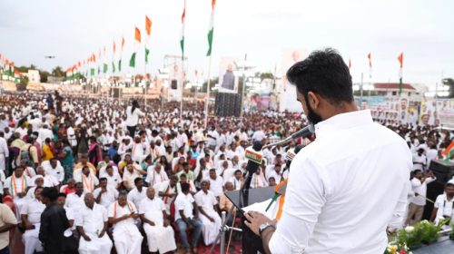 வாக்கு திருடனே பதவி விலகு என்ற முழக்கத்தை முன்வைத்து மாபெரும் வாக்கு அதிகார மாநாடு